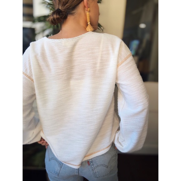 EVIN Stripe Contrast Textured Knit Top - White - Picture 4 of 8